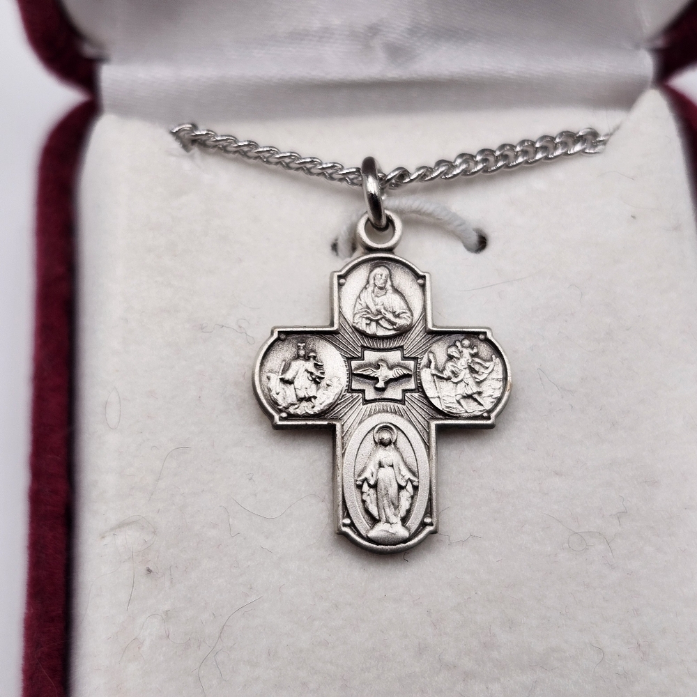 McVan since 1944 four station sterling cross necklace NIB.  Details in photos.